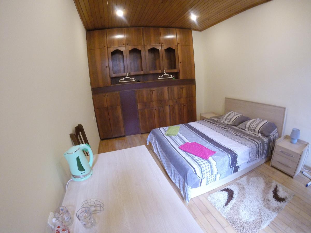 "Green Way" Guest House Тбілісі Номер фото
