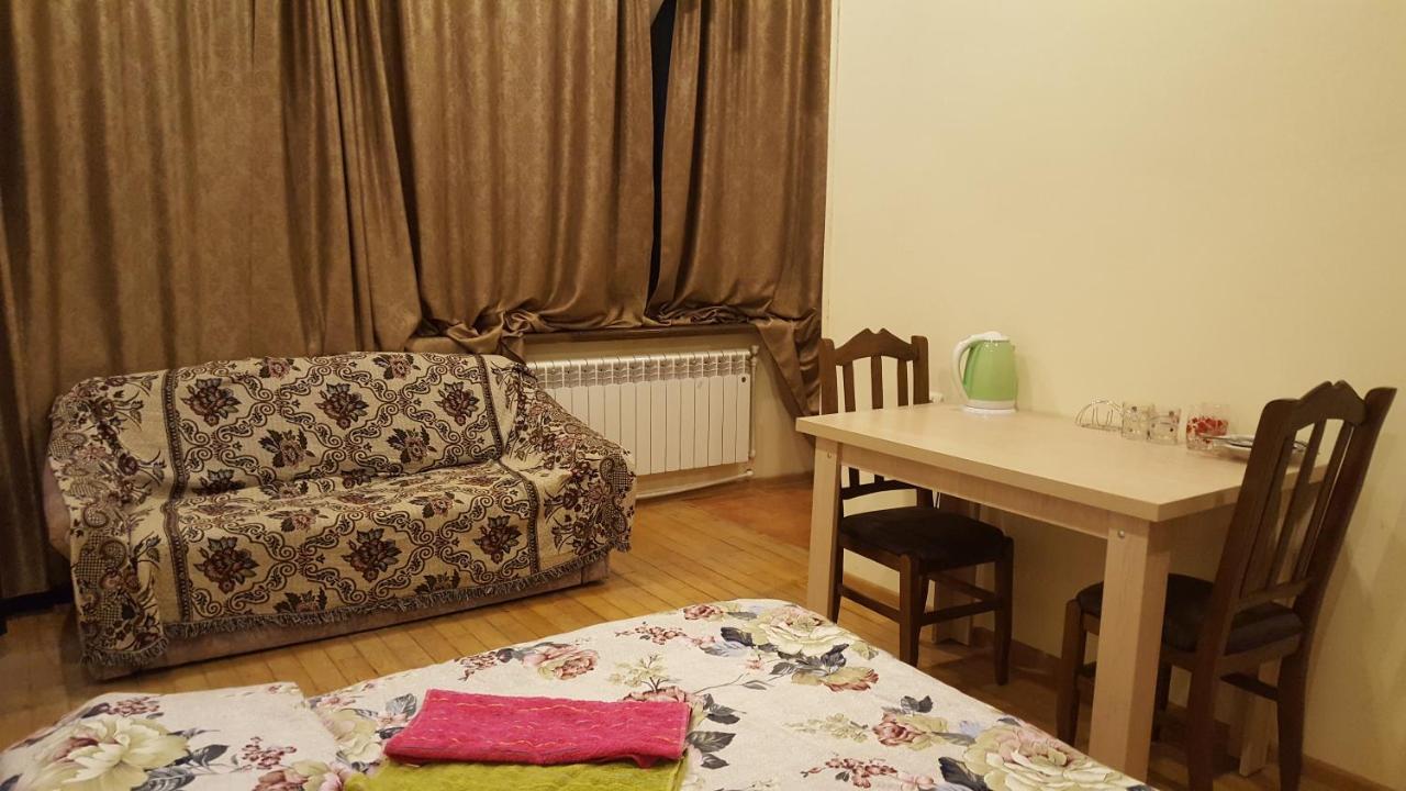 "Green Way" Guest House Тбілісі Екстер'єр фото